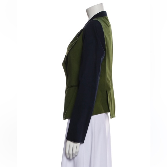 SOLD !! Givenchy Zipper Collar blazer - Picture 3 of 14